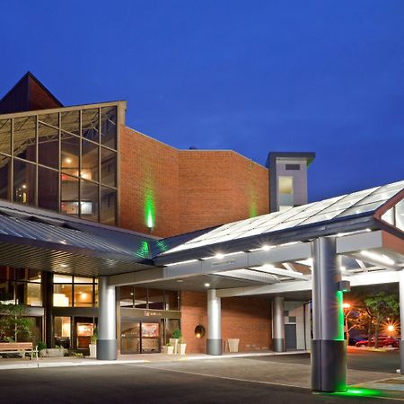 Holiday Inn Oakville Centre By Ihg Dış mekan fotoğraf