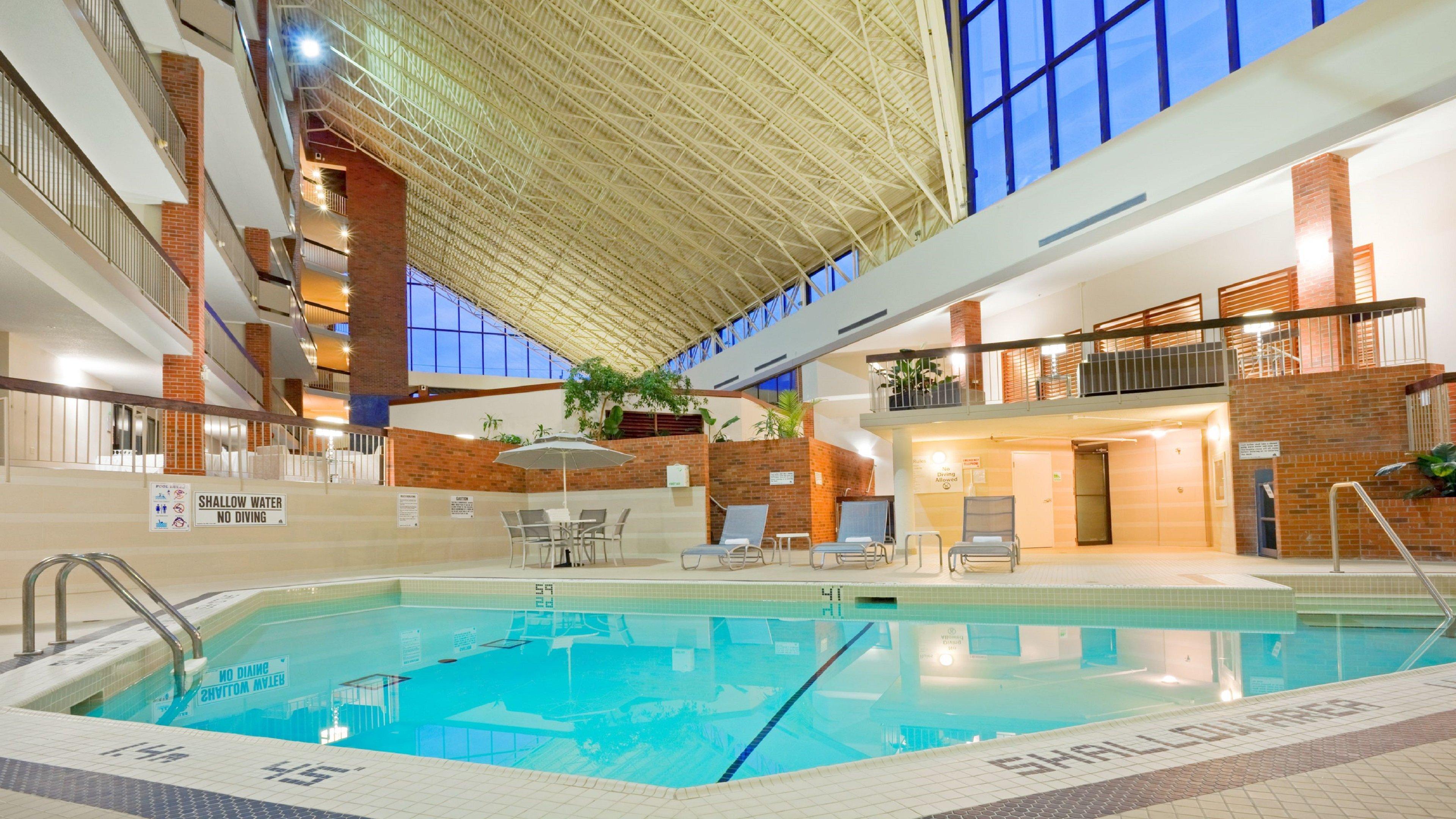 Holiday Inn Oakville Centre By Ihg Dış mekan fotoğraf