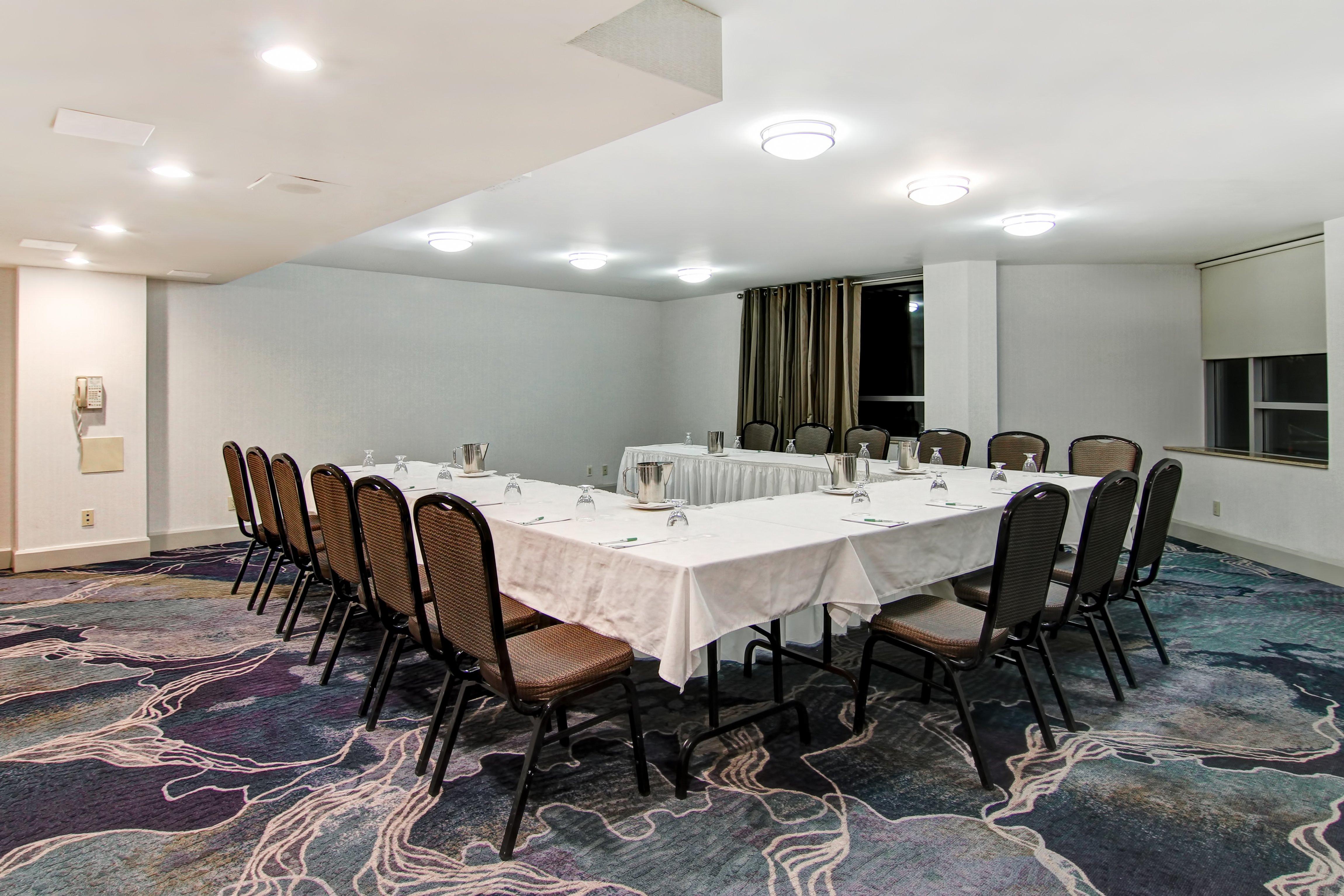 Holiday Inn Oakville Centre By Ihg Dış mekan fotoğraf