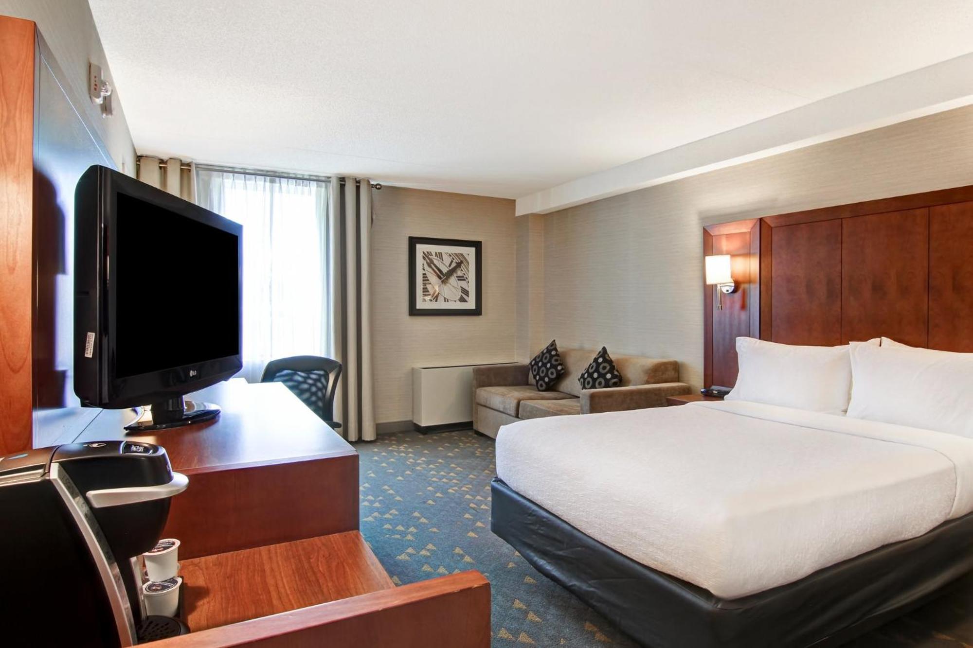 Holiday Inn Oakville Centre By Ihg Dış mekan fotoğraf