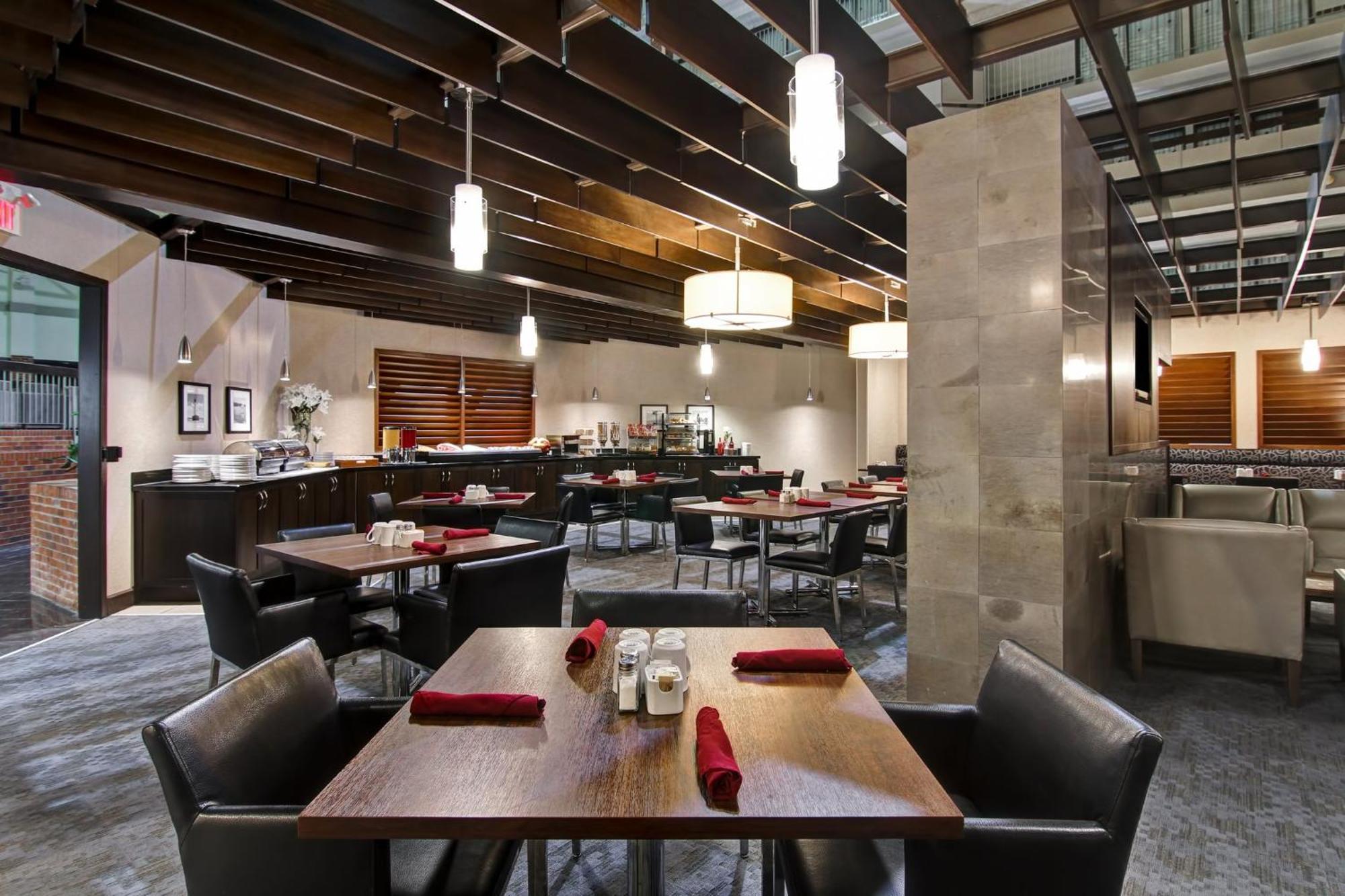 Holiday Inn Oakville Centre By Ihg Dış mekan fotoğraf